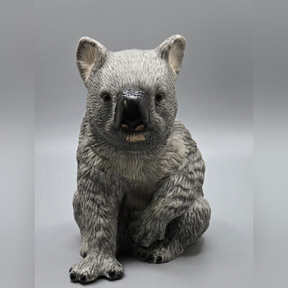 🌞 Royal Heritage Koala Bear Porcelain Ceramic Exc Cond 4.25" Tall